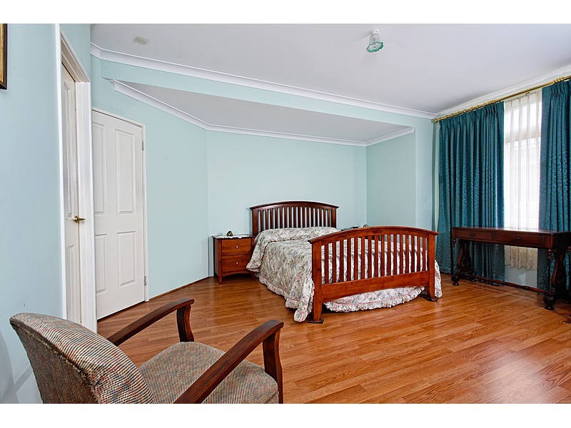 1 Cordelia Avenue, Coolbellup WA 6163