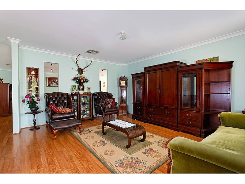 1 Cordelia Avenue, Coolbellup WA 6163