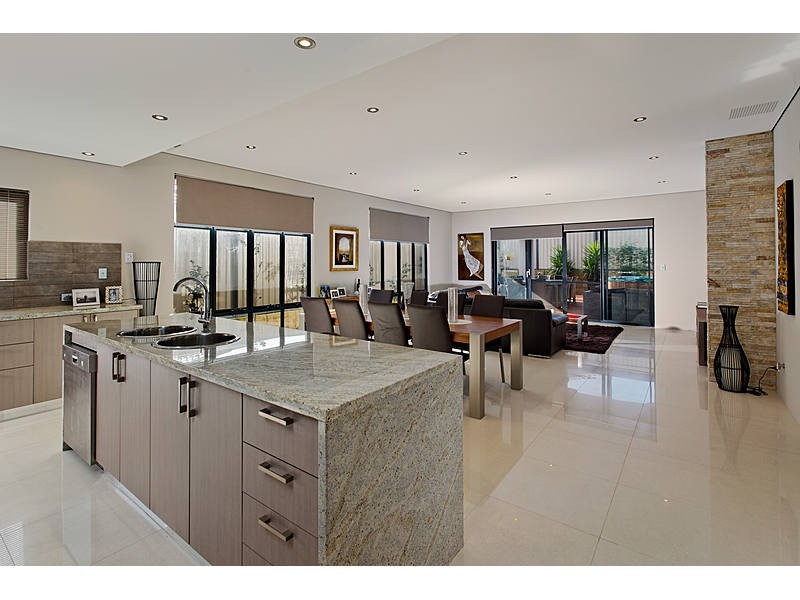 3 Camden Boulevard, Aubin Grove WA 6164