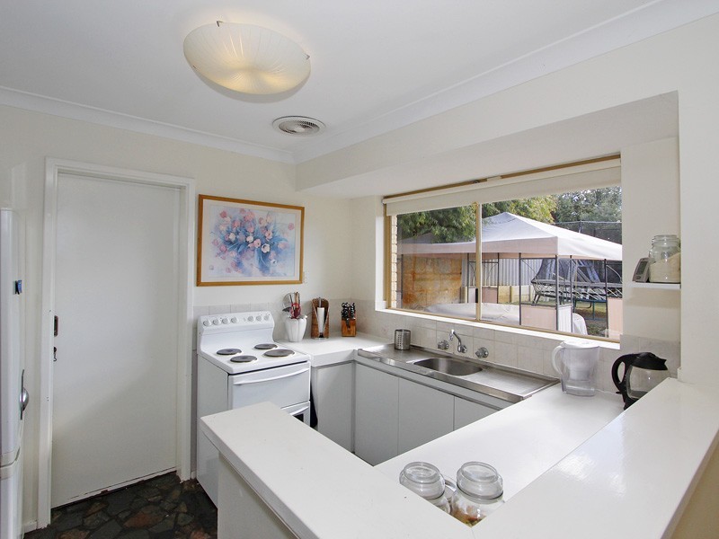 22 Du Maurier Road, North Lake WA 6163