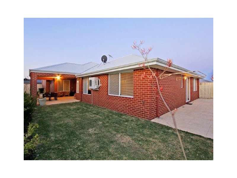 20 Randazzo Way, Yangebup WA 6164