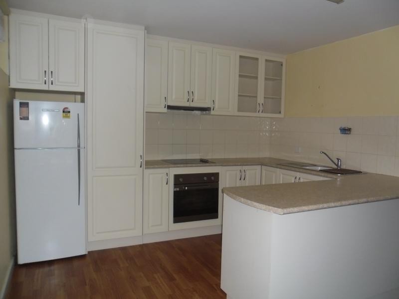 29/2 Pengilly Road, Orelia WA 6167