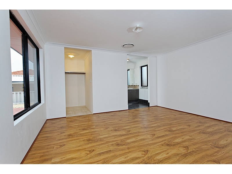 20 Manning Road, Cannington WA 6107