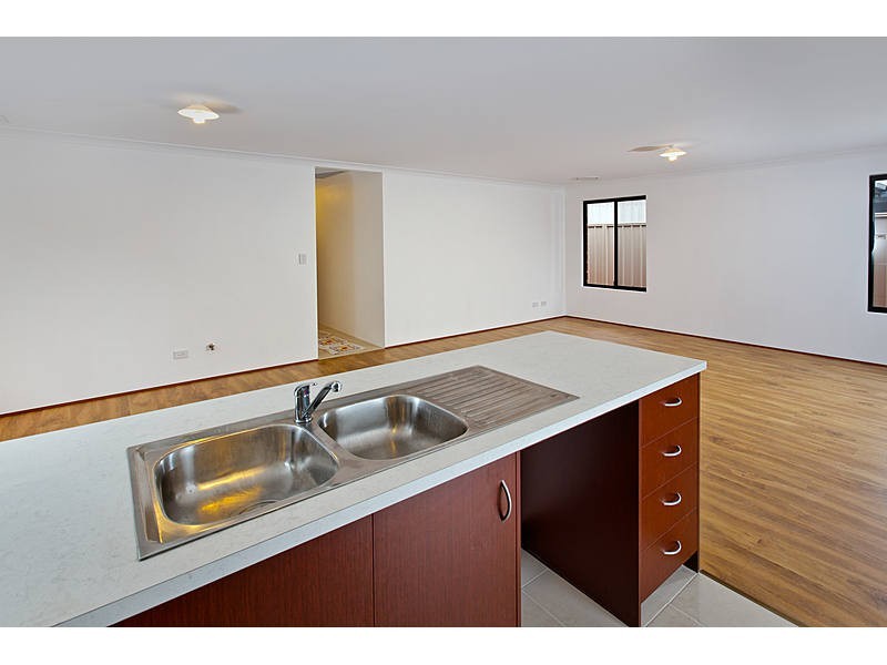 20 Manning Road, Cannington WA 6107