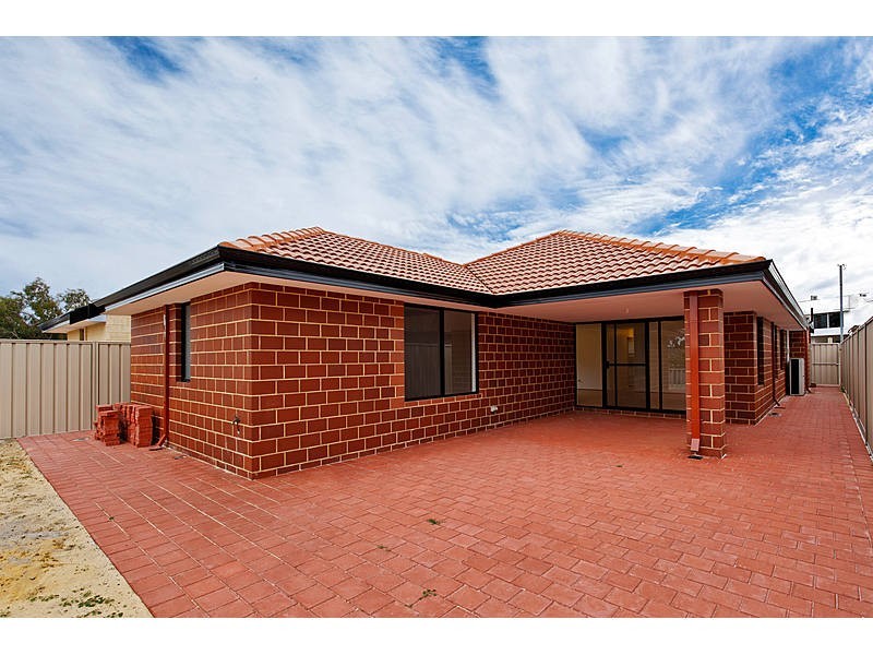 20 Manning Road, Cannington WA 6107