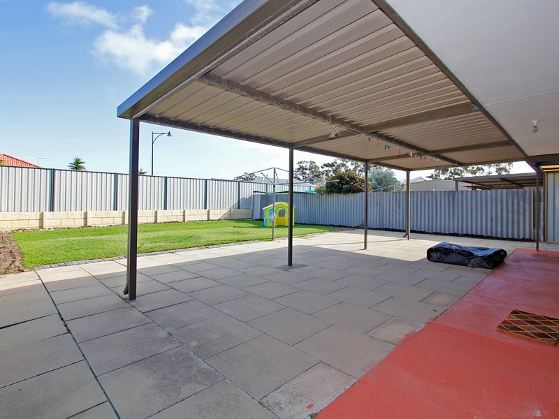 364B Hammond Road, Success WA 6164