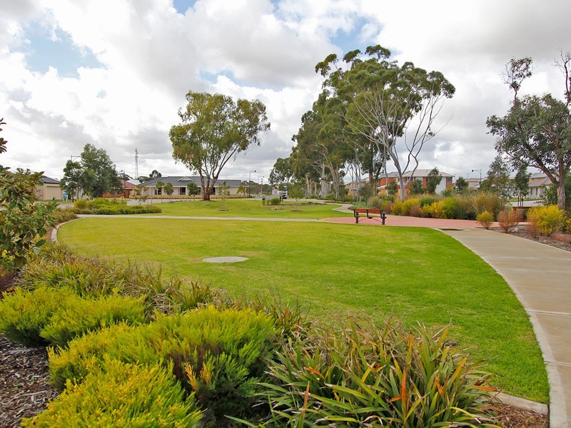 364B Hammond Road, Success WA 6164