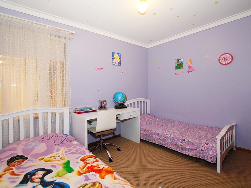 364B Hammond Road, Success WA 6164