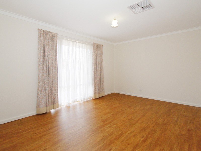 15A Passey Place, Kardinya WA 6163