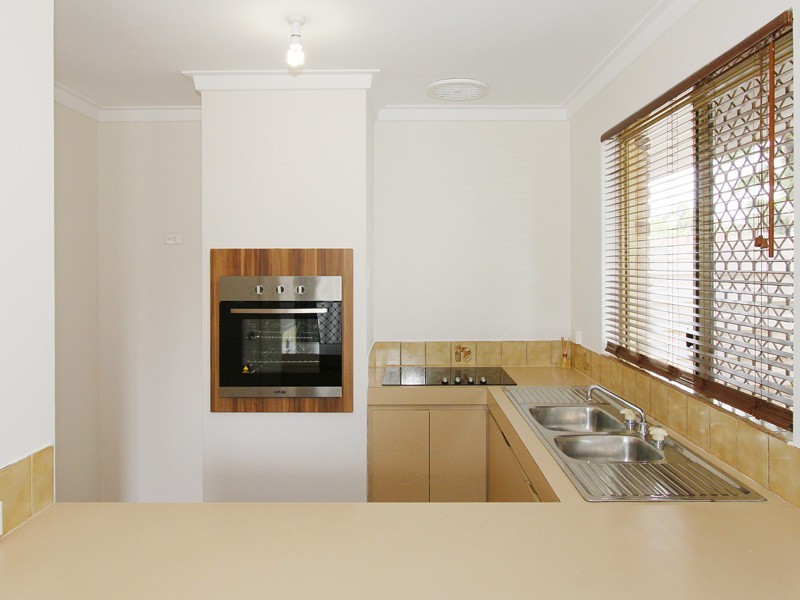 15A Passey Place, Kardinya WA 6163