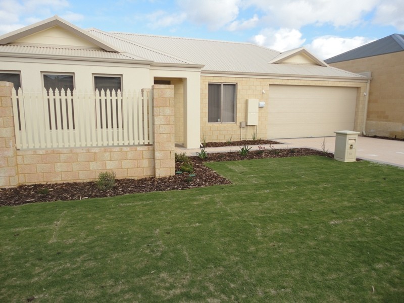 10/25 Peppermint Gardens, Aubin Grove WA 6164