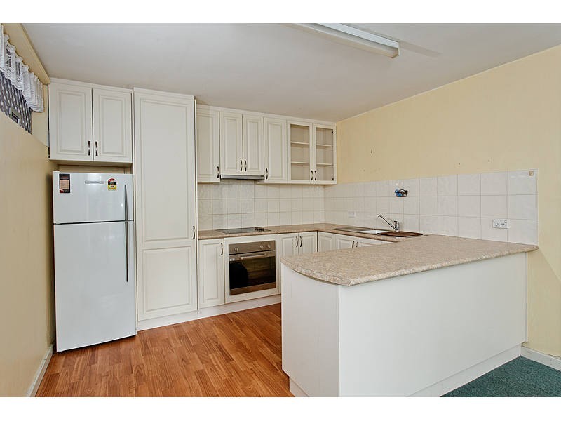 29/2 Pengilly Road, Orelia WA 6167