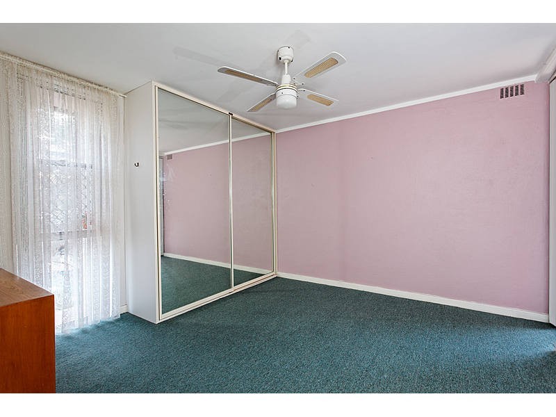 29/2 Pengilly Road, Orelia WA 6167