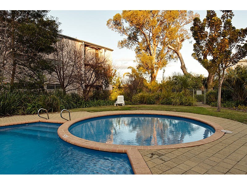 29/2 Pengilly Road, Orelia WA 6167