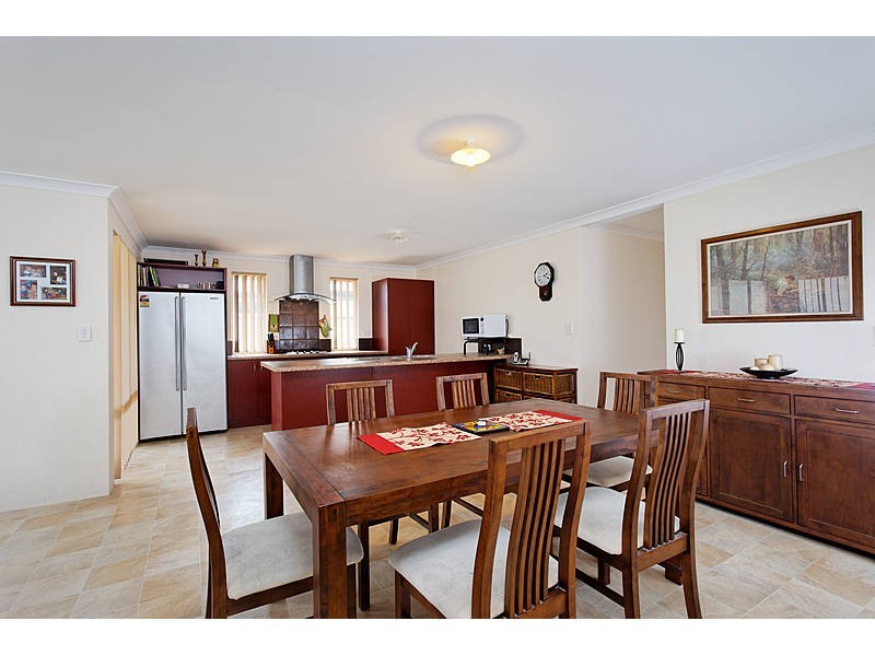 39 Bologna Gardens, Aubin Grove WA 6164