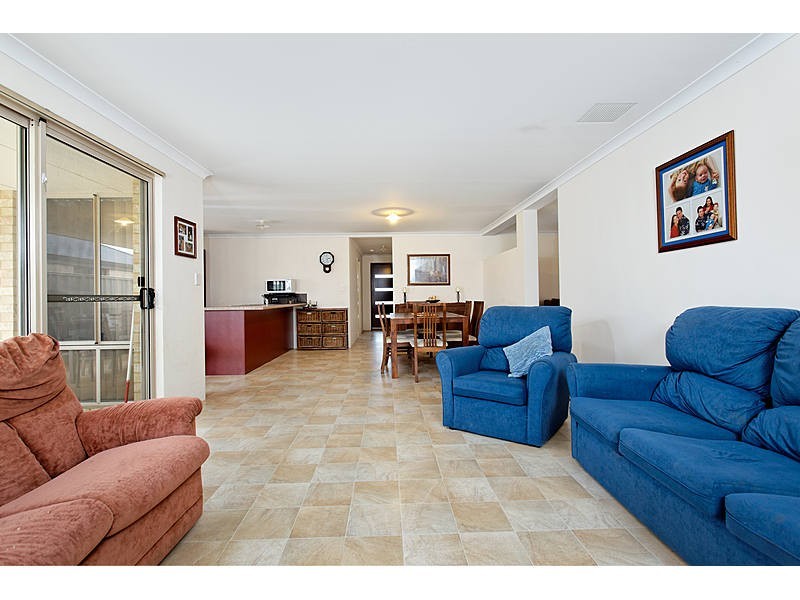 39 Bologna Gardens, Aubin Grove WA 6164