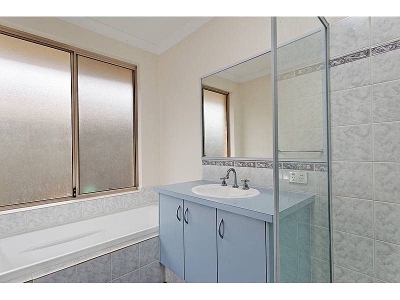 39 Bologna Gardens, Aubin Grove WA 6164