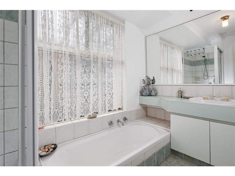 11 Constitution Gardens, Bibra Lake WA 6163