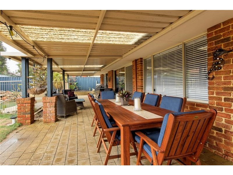 11 Constitution Gardens, Bibra Lake WA 6163