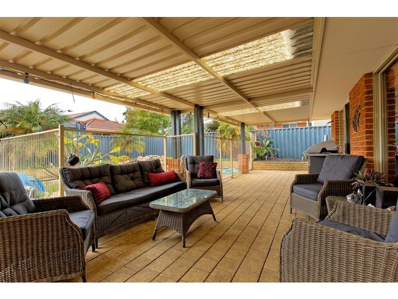 11 Constitution Gardens, Bibra Lake WA 6163