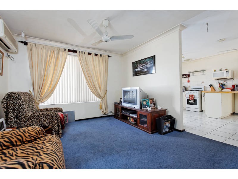16B Tinaroo Court, South Lake WA 6164