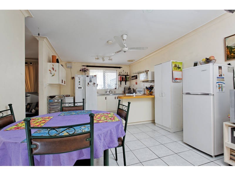 16B Tinaroo Court, South Lake WA 6164