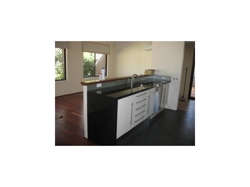 3 Foxall Place, South Lake WA 6164