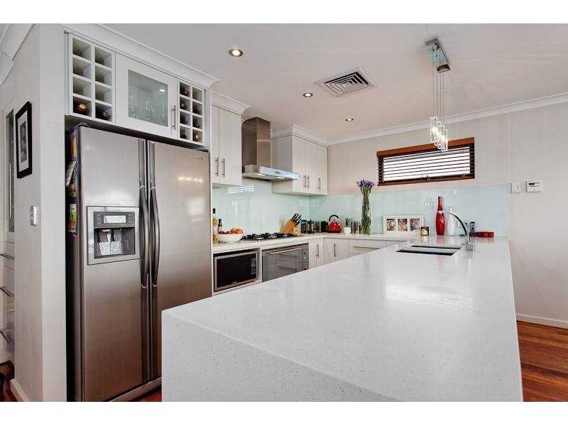 14 Seascape View, Yangebup WA 6164