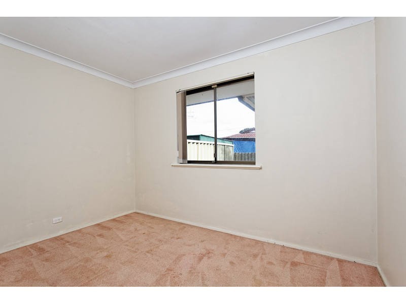 11 Marden Road, Thornlie WA 6108