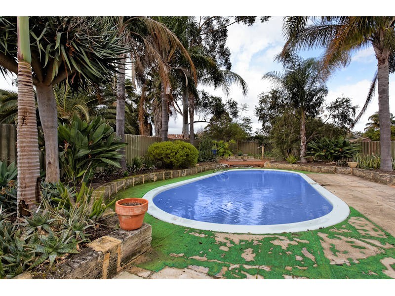 11 Marden Road, Thornlie WA 6108