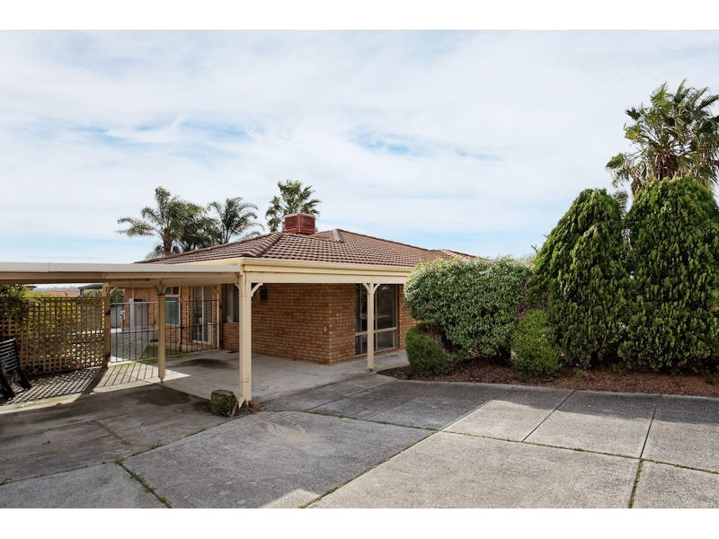 14 Whitlock Crescent, South Lake WA 6164