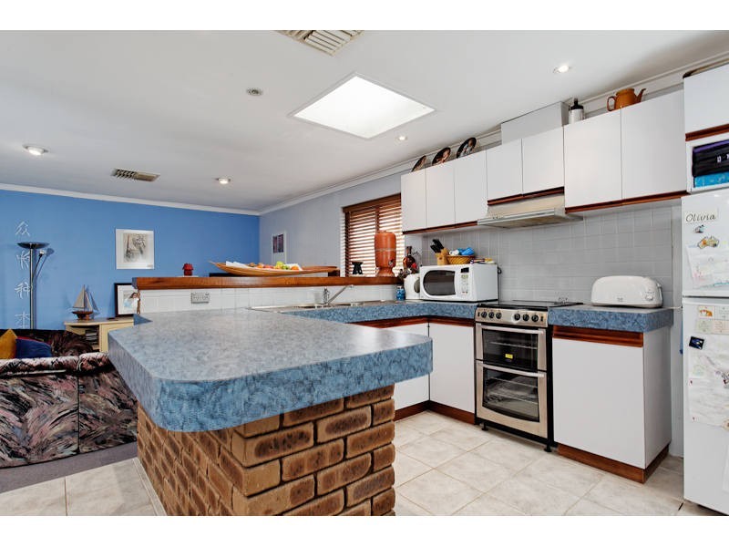 22 Kestrel Way, Yangebup WA 6164