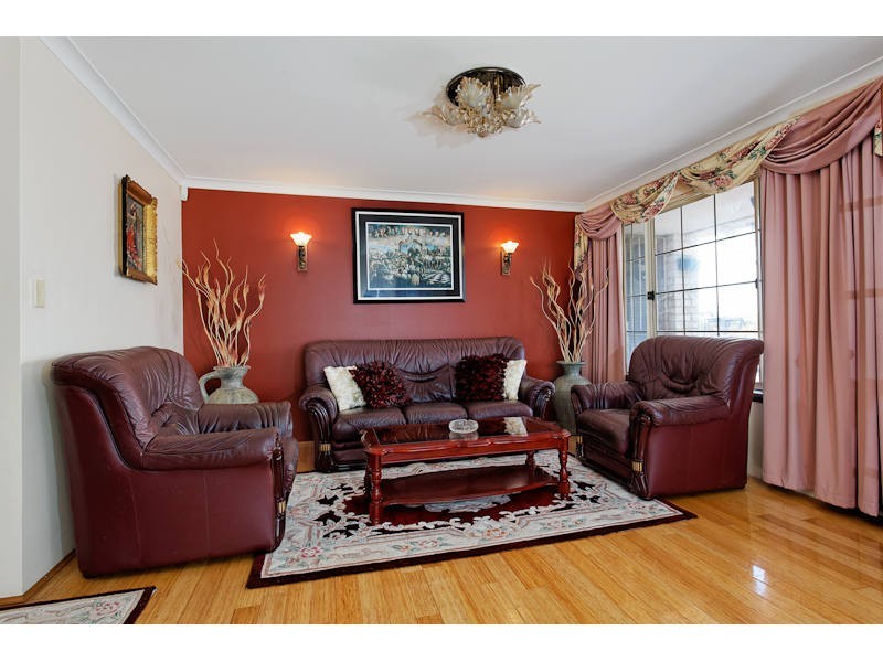51 Mayor Road, Munster WA 6166