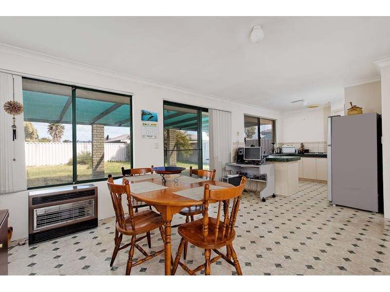 72 Lakemba Way, Waikiki WA 6169