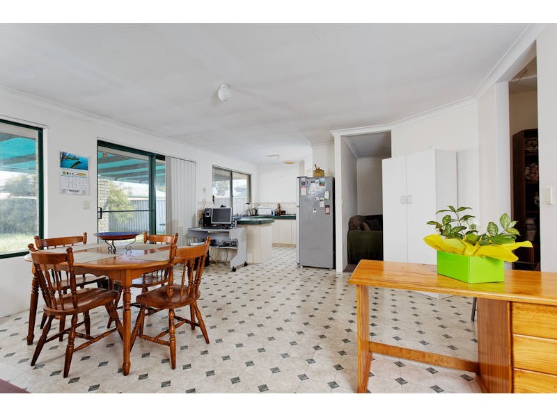 72 Lakemba Way, Waikiki WA 6169