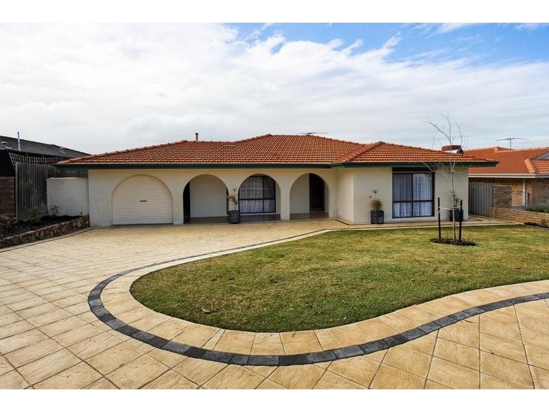 35 Hadley Gardens, Kardinya WA 6163