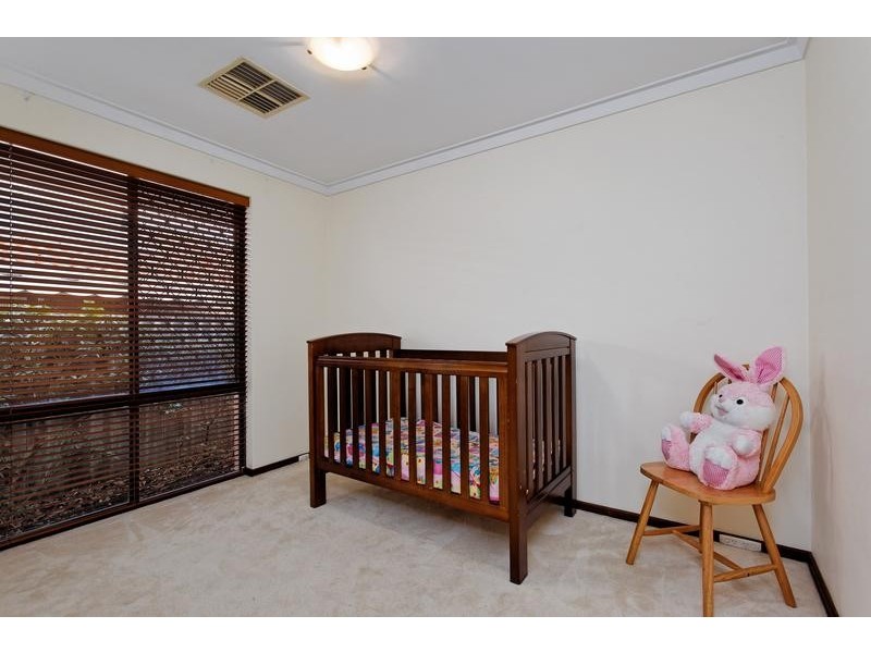 35 Hadley Gardens, Kardinya WA 6163