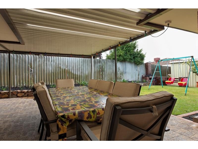 35 Hadley Gardens, Kardinya WA 6163
