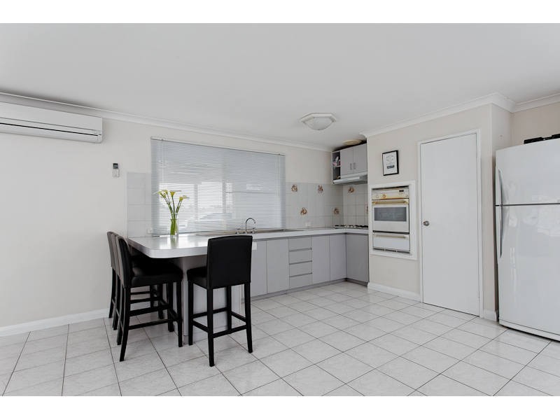 17 Shady Grove, Yangebup WA 6164