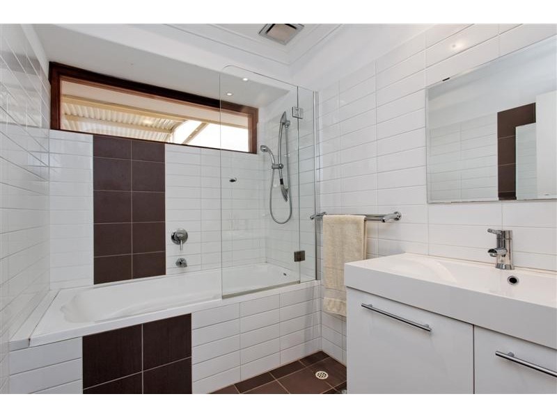 30 Gilbertson Road, Kardinya WA 6163