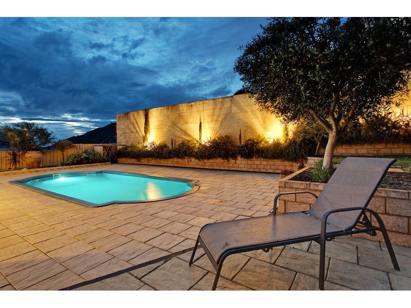 3 Buchanan Rise, Coogee WA 6166