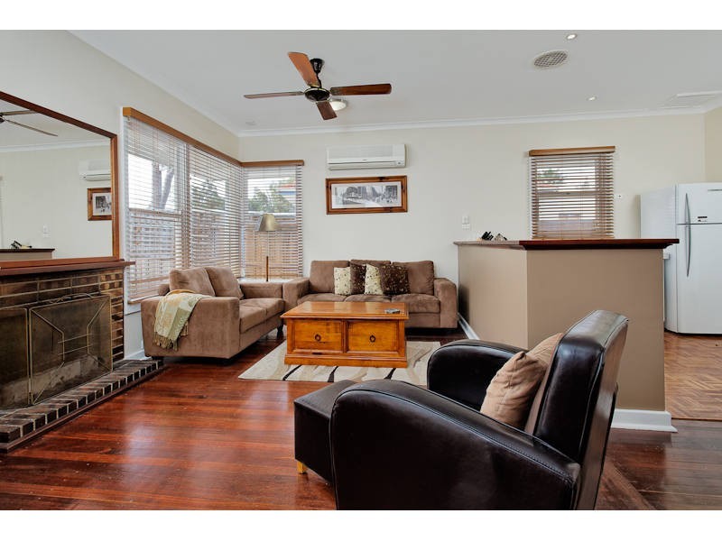 3 Caliban Way, Coolbellup WA 6163