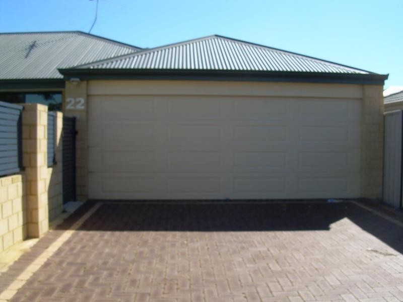 22 Mosman Loop, Success WA 6164