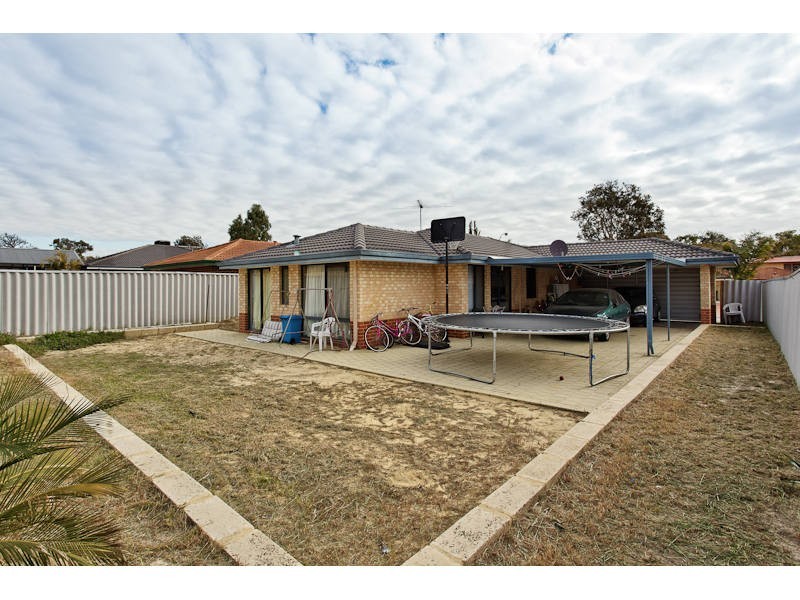 17 Birkett Avenue, Beeliar WA 6164