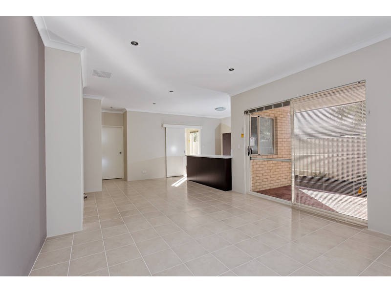 3/146 Parkin Street, Rockingham WA 6168