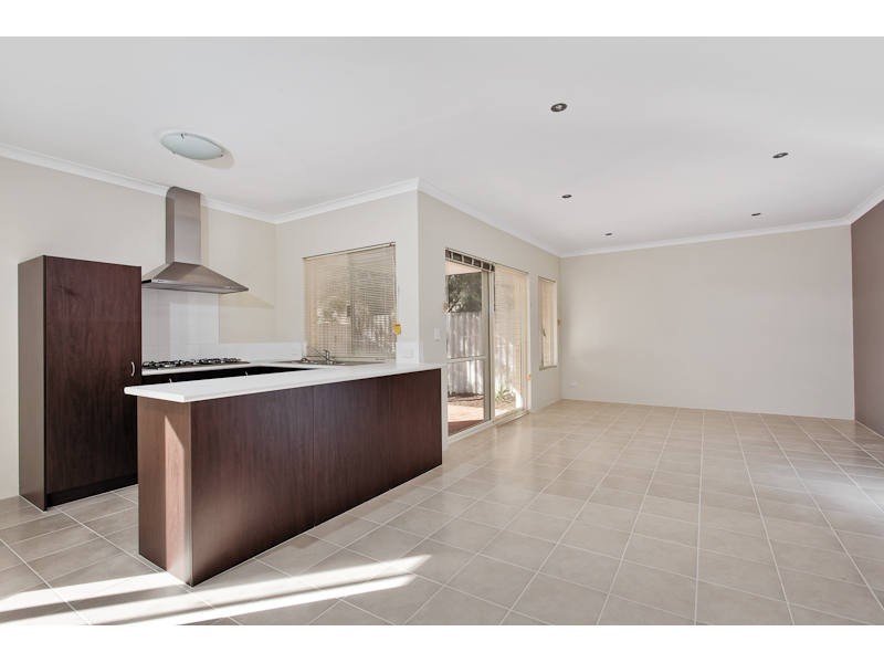 3/146 Parkin Street, Rockingham WA 6168