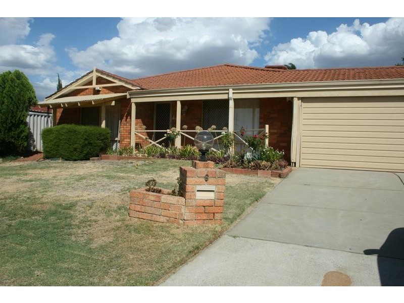 6 Tulipwood Place, South Lake WA 6164