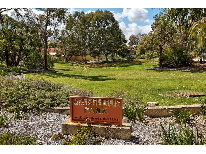 24 Archidamus Road, Coolbellup WA 6163