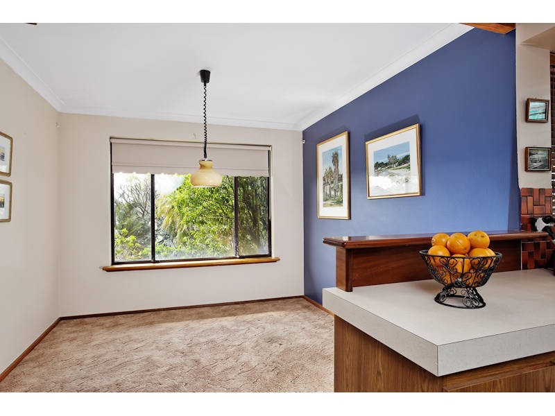 11 Windelya Road, Kardinya WA 6163