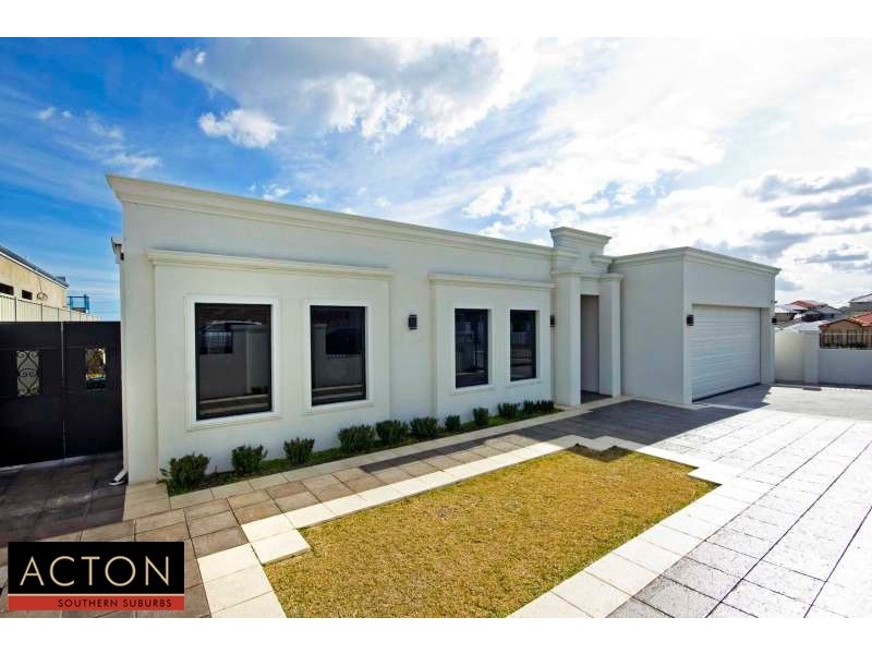 4 Bundegi Grove, Yangebup WA 6164